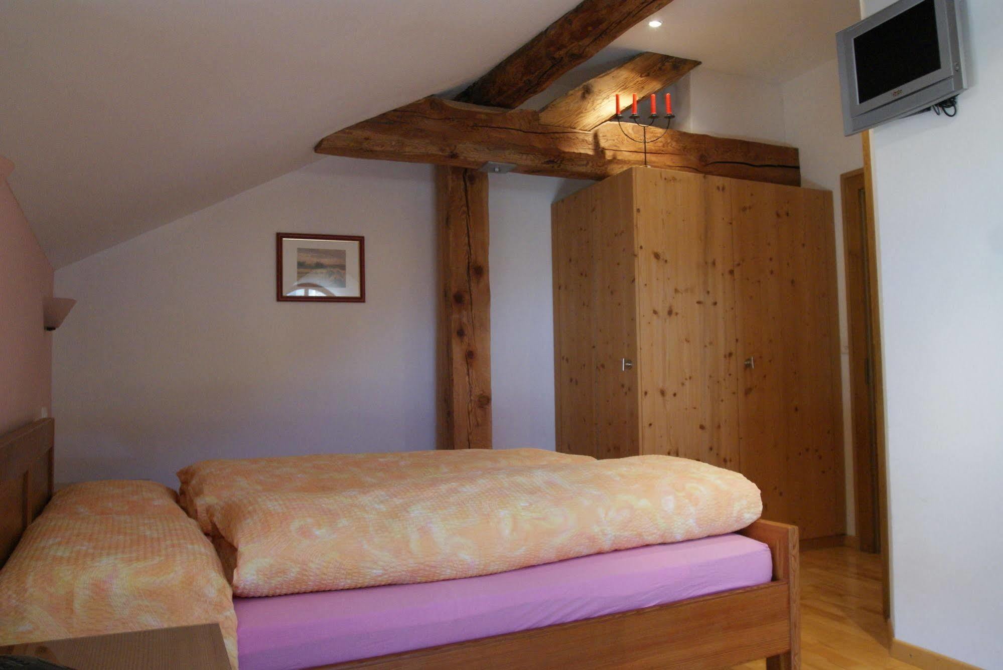 Albergo Piz Cam Vicosoprano Exterior photo